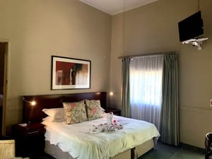 thumbnail: Room