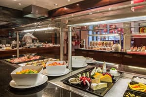 thumbnail: Restaurant