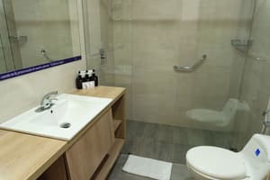 thumbnail: Bathroom