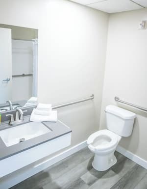 thumbnail: Bathroom