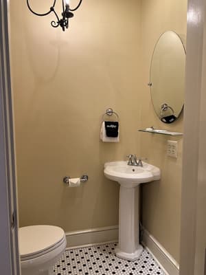 thumbnail: Bathroom