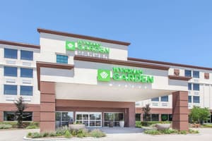 Wyndham Garden Elk Grove Village/O