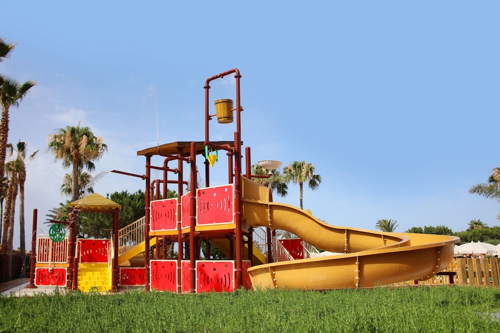 Children's play area - outdoor