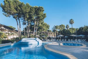 thumbnail: Outdoor pool