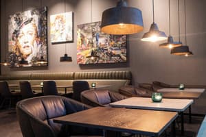 thumbnail: Bar (on property)