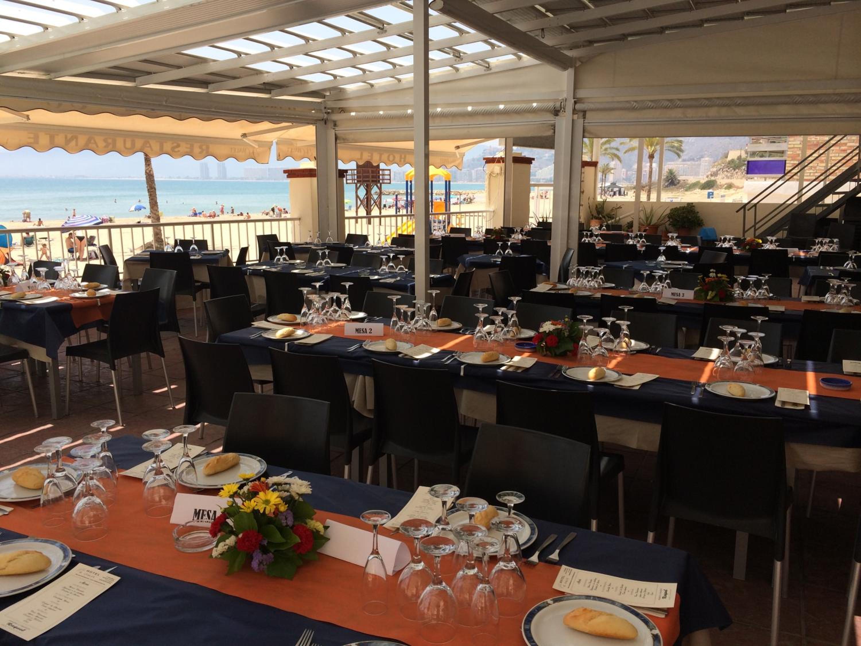 Restaurant-cafeteria