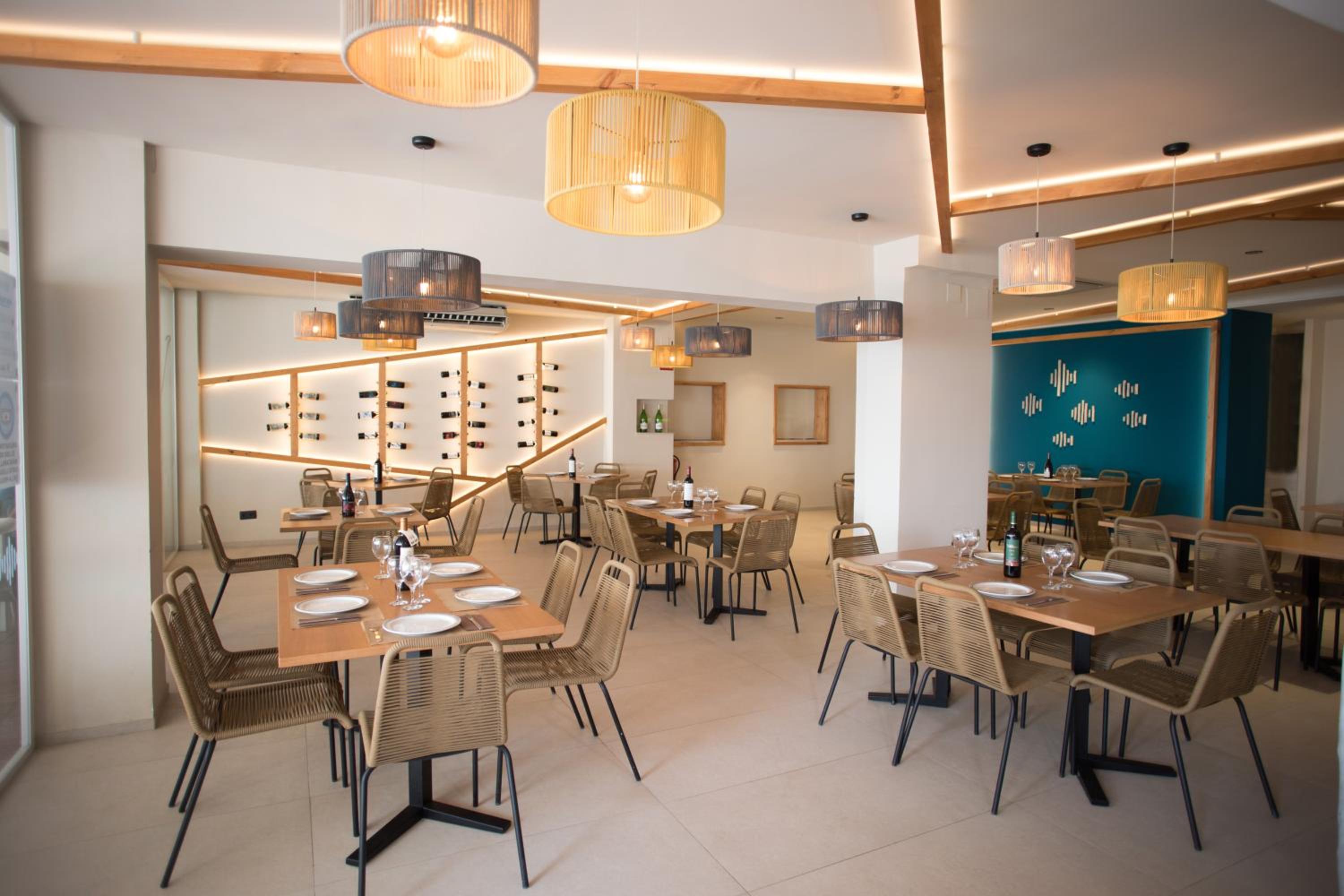 Restaurant-cafeteria