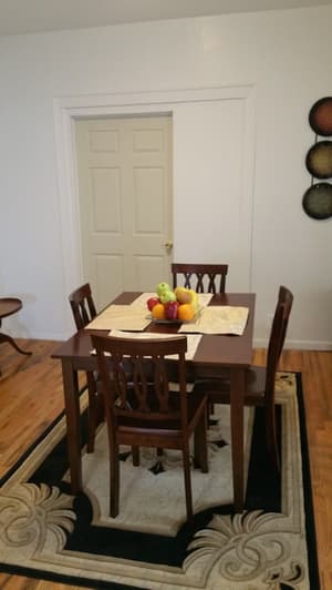 thumbnail: Dining