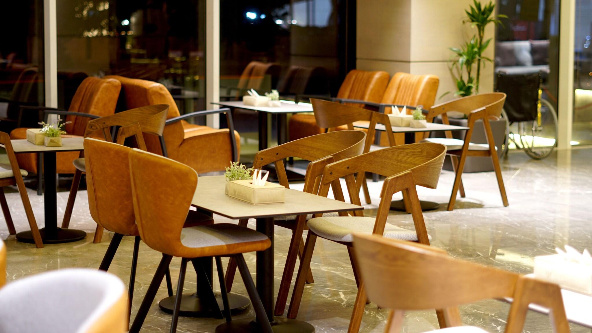 Restaurant-cafeteria