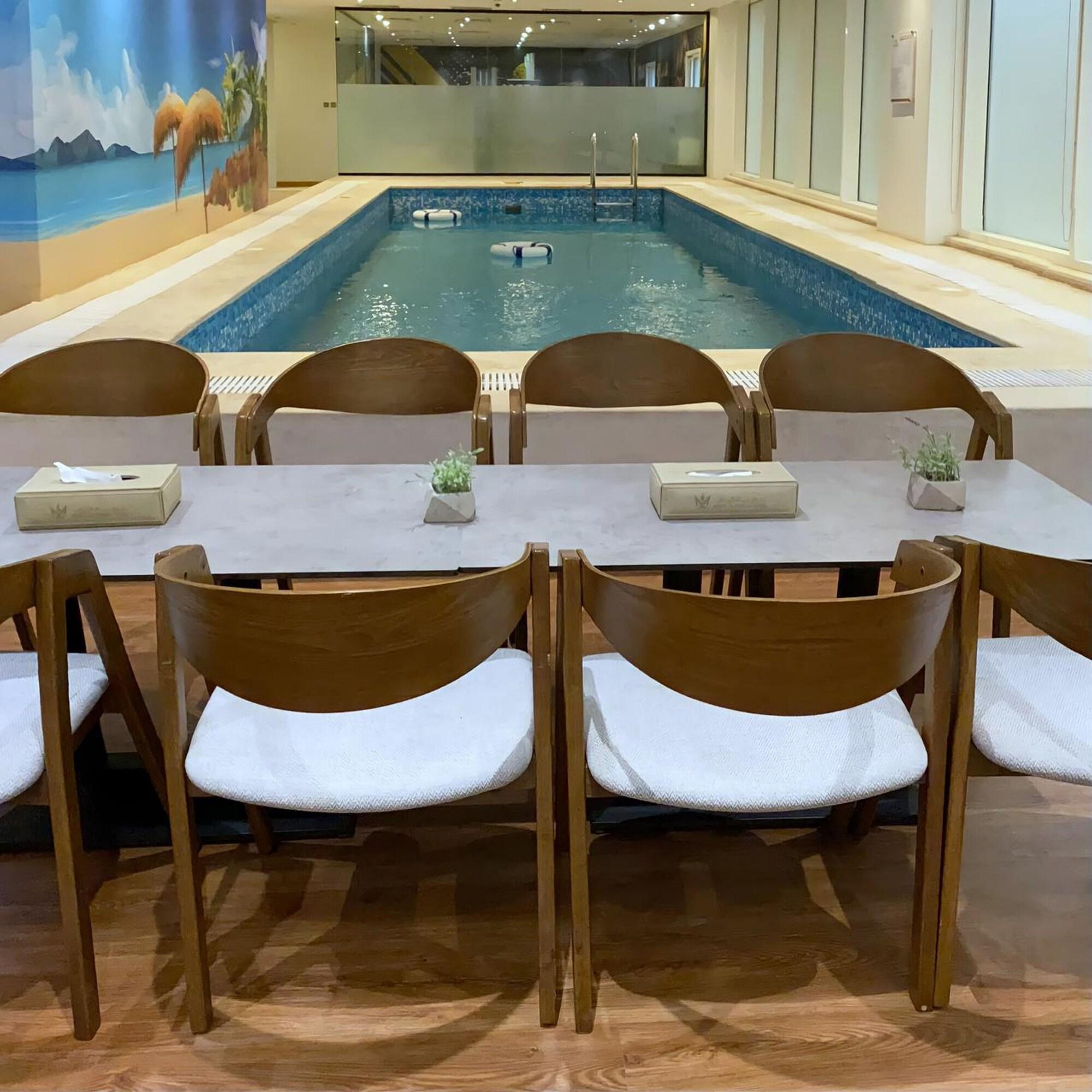 Restaurant-cafeteria