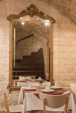 thumbnail: Breakfast area