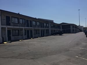thumbnail: Exterior