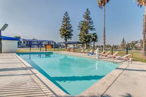 thumbnail: Outdoor pool