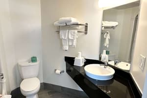 thumbnail: Bathroom