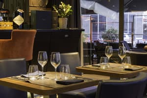 thumbnail: Restaurant