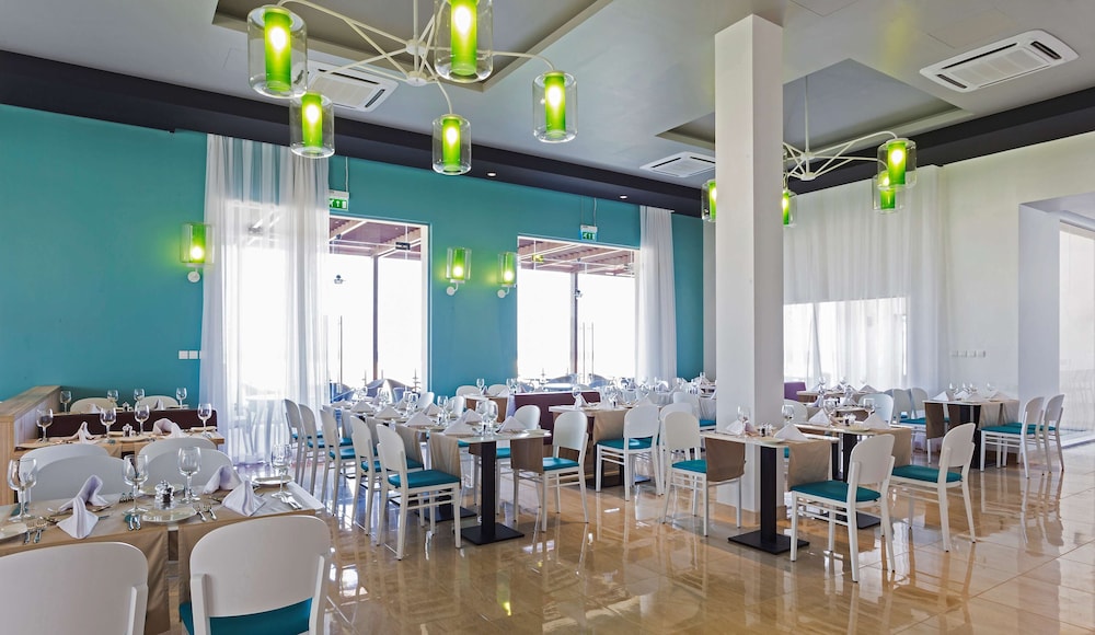 Restaurant-cafeteria