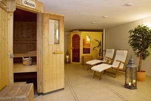 thumbnail: Sauna