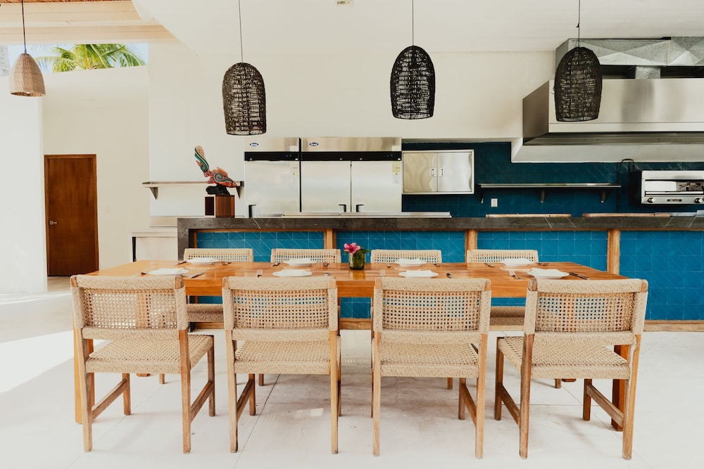 Restaurant-cafeteria