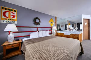 thumbnail: Room