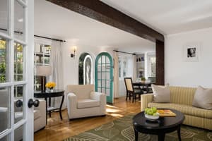 thumbnail: Living room