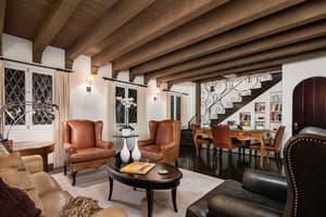 thumbnail: Living area