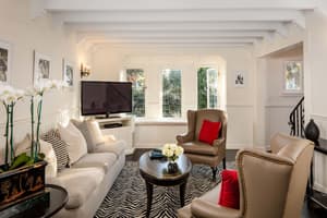 thumbnail: Living room