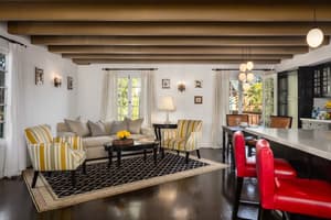 thumbnail: Living room