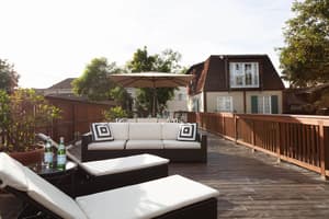thumbnail: Sundeck