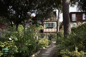 thumbnail: Garden