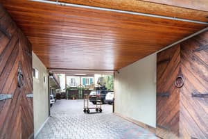 thumbnail: Property entrance