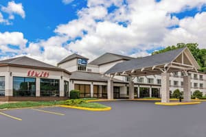 thumbnail: Exterior