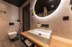 thumbnail: Bathroom
