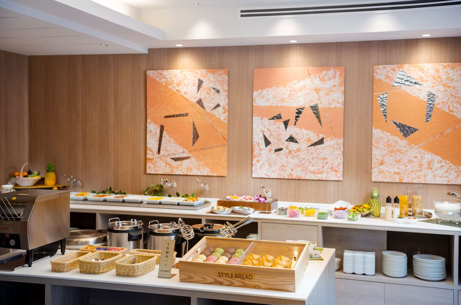 Restaurant-cafeteria