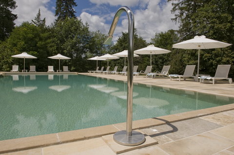 Overflowed Heated Swimming pool