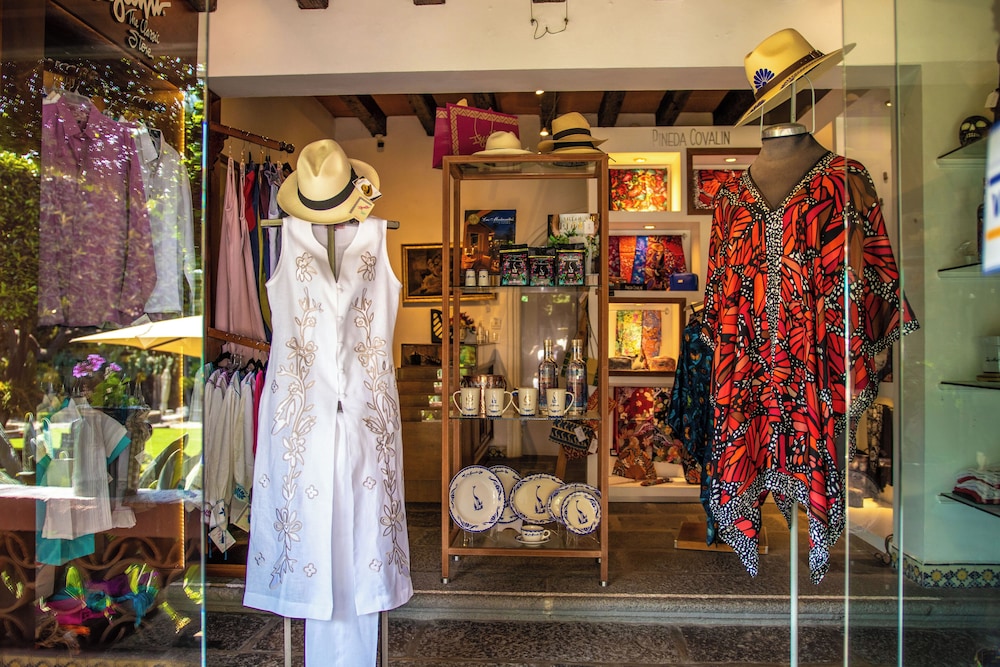 Designer store