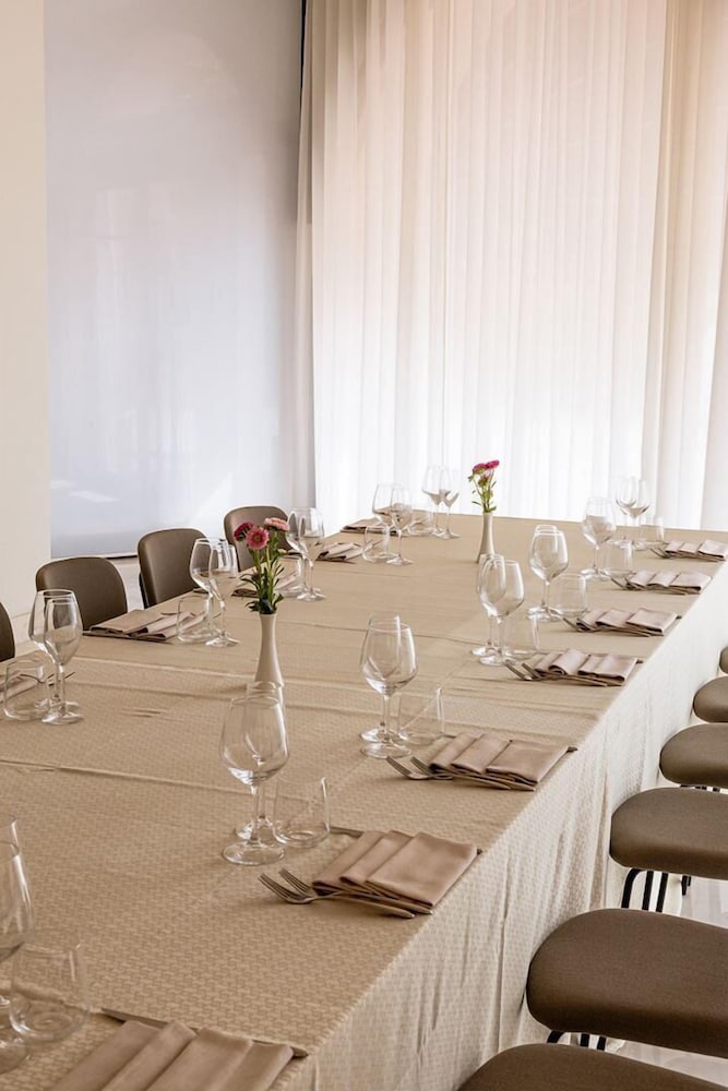 Restaurant-cafeteria