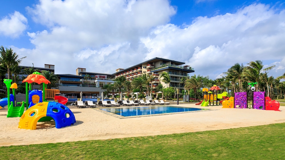 Children's play area - outdoor