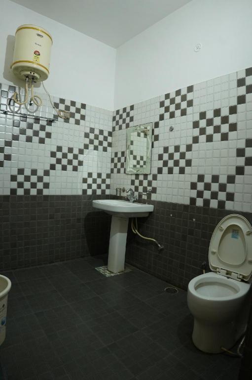 80b5fcf46593f86e3da442a0483e34fb.jpg