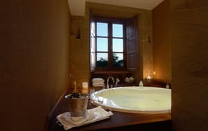 thumbnail: Private spa tub