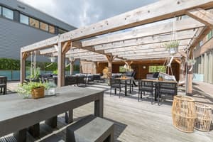 thumbnail: Terrace/patio