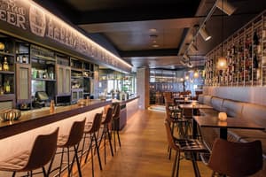 thumbnail: Restaurant