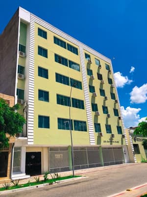 thumbnail: Exterior