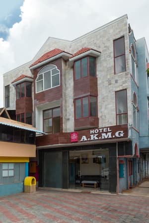 thumbnail: Exterior