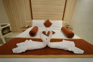 thumbnail: Interior