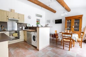 thumbnail: Shared kitchen