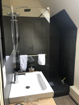 thumbnail: Bathroom
