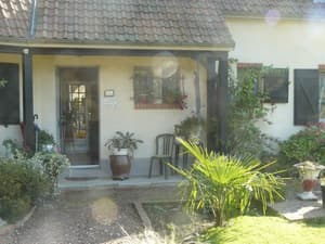thumbnail: Exterior
