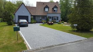 thumbnail: Exterior