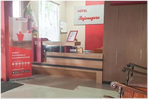 thumbnail: Reception