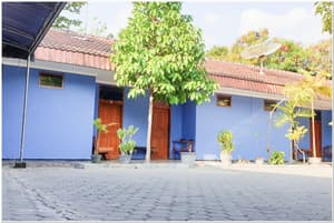 thumbnail: Exterior